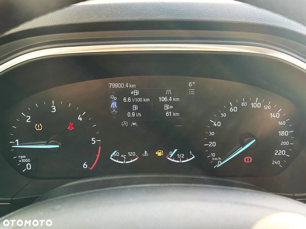 Ford Focus 1.5 EcoBlue Titanium - 14