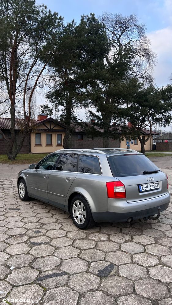 Audi A4 Avant - 5
