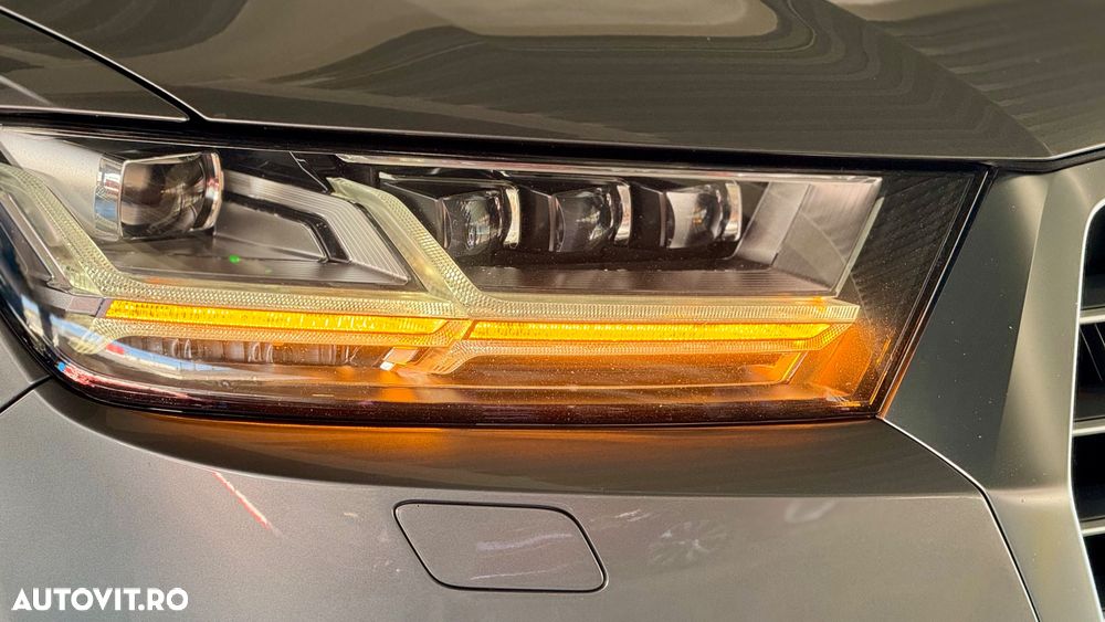 Audi Q7 - 13