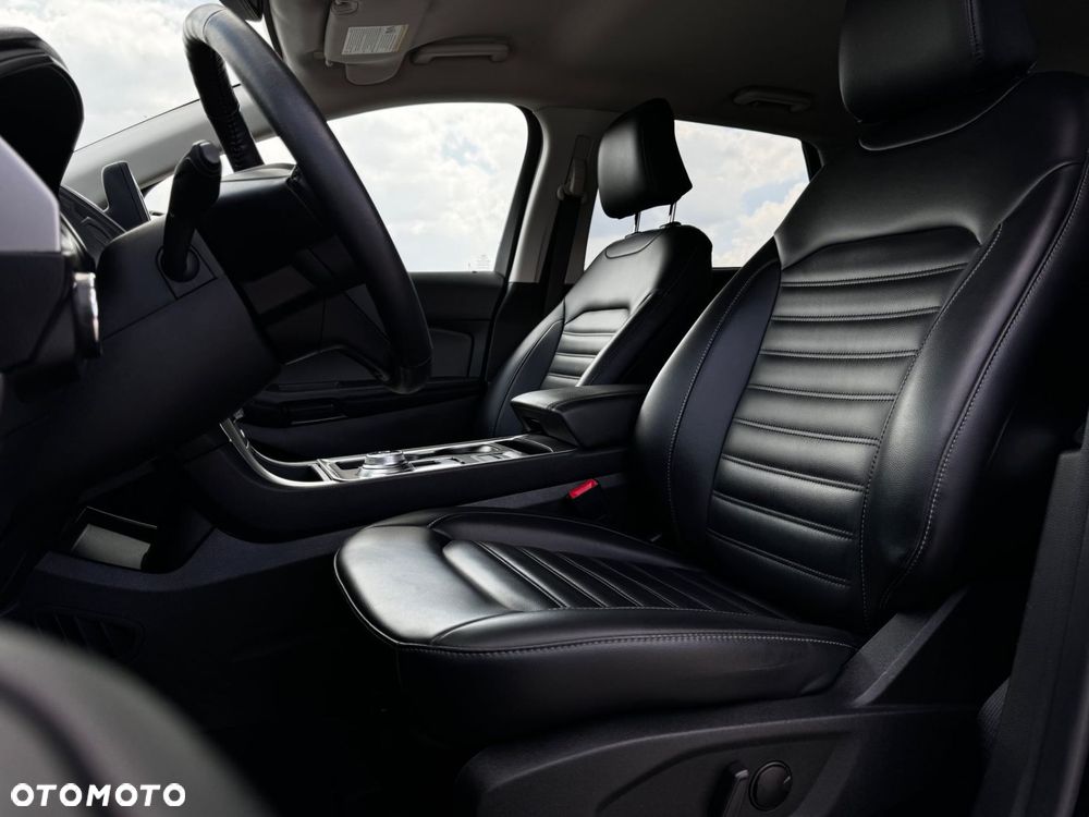 Ford Edge - 18