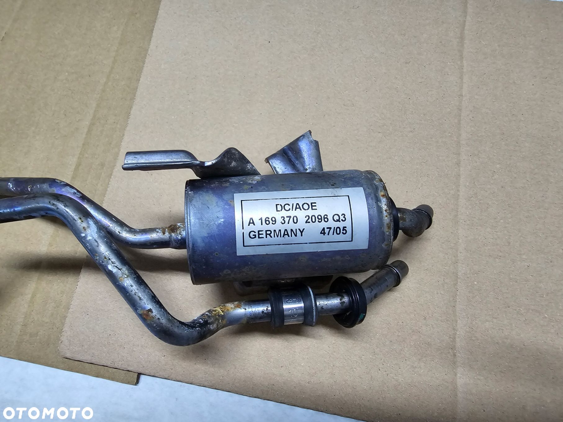 PRZEWÓD CHŁODNICY OLEJU SKRZYNI AUTOMAT Z ZAWOREM MERCEDES W245 A1693702096 - 1