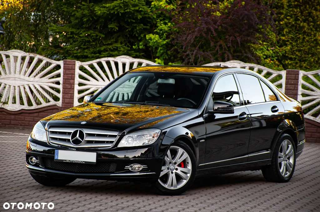 Mercedes-Benz Klasa C 200 T (BlueEFFICIENCY) 7G-TRONIC Avantgarde - 3