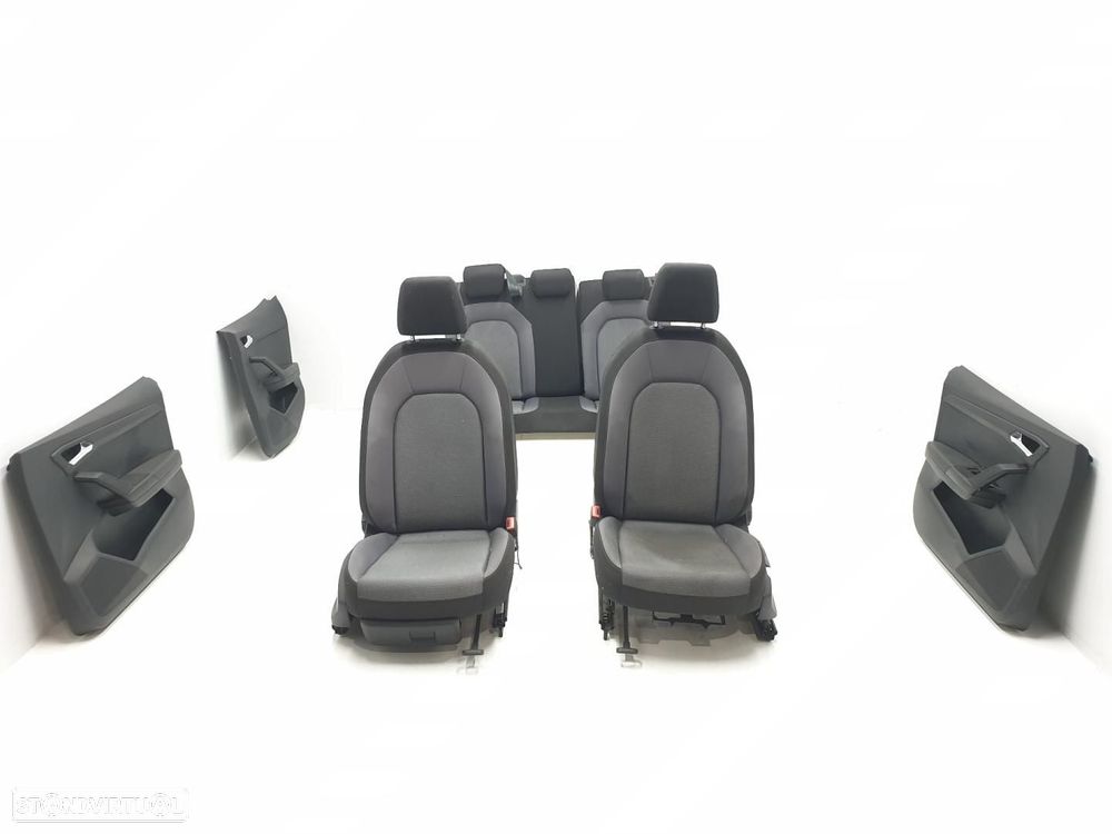 CONJUNTO COMPLETO DE BANCOS SEAT ARONA KJ - 1