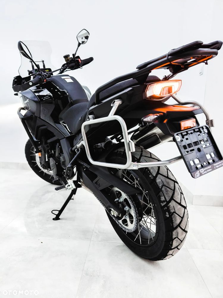 CFMoto MT - 3