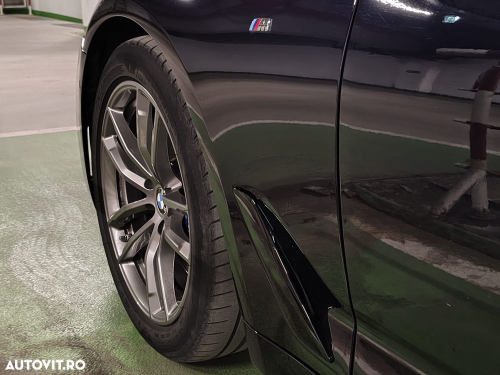 BMW Seria 5 540i AT - 4