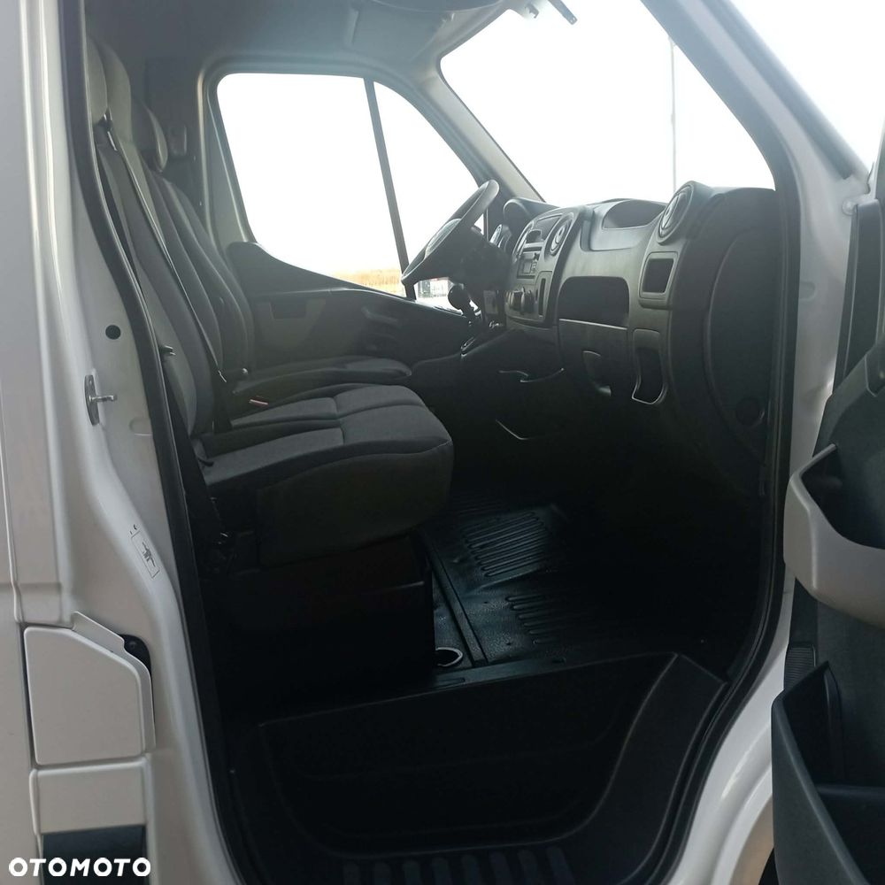 Renault Master - 16
