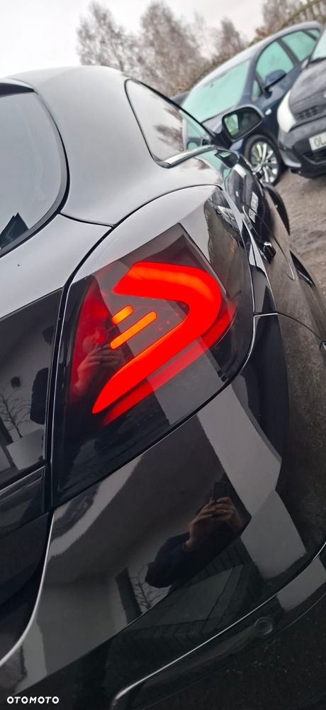 Opel Astra 1.6 Cosmo - 23