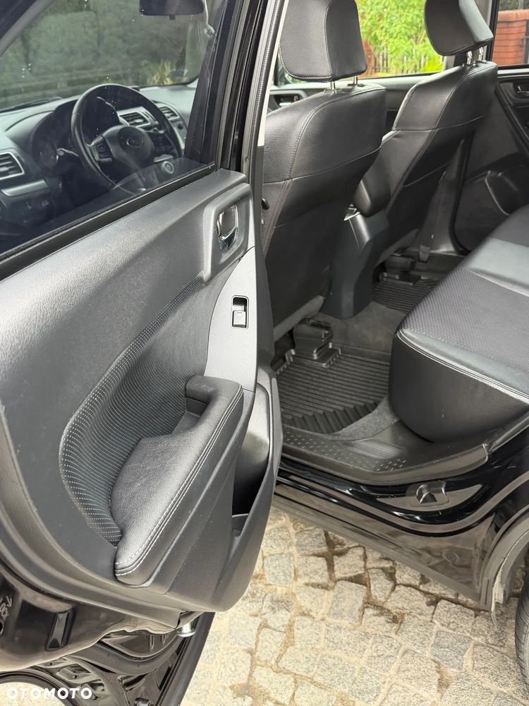 Subaru Forester 2.0 XT Comfort Lineartronic - 7