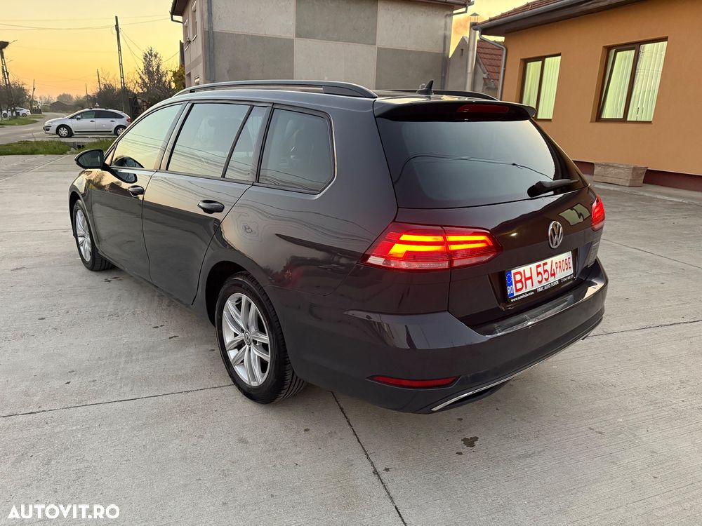 Volkswagen Golf 2.0 TDI (BlueMotion Technology) Comfortline - 5