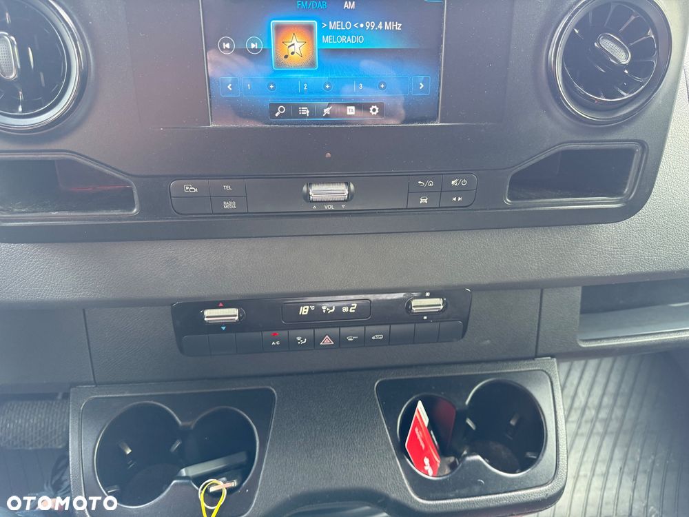 Mercedes-Benz Sprinter 319 Maxi 9G-Tronic - 12