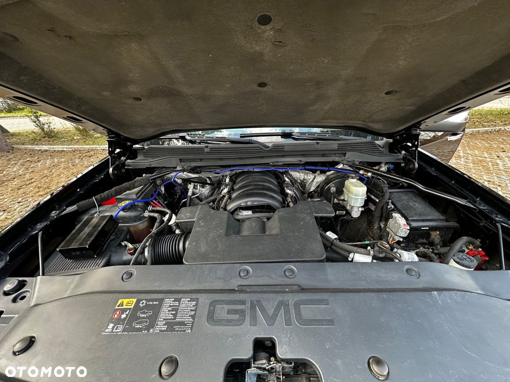 GMC Sierra - 17