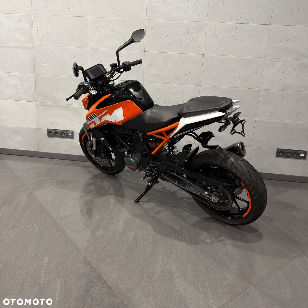 KTM Duke - 11