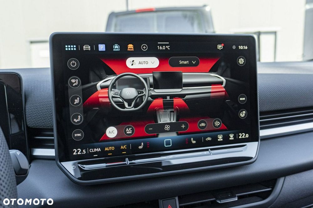 Volkswagen T-Roc - 29
