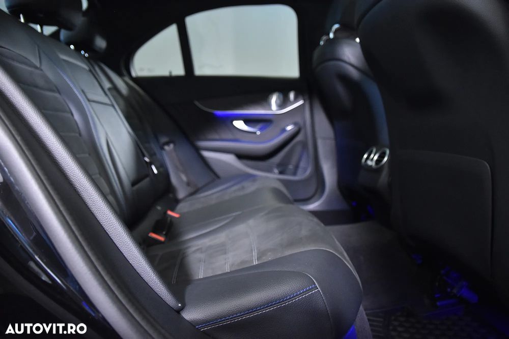 Mercedes-Benz C 300 e 4MATIC Aut. - 12