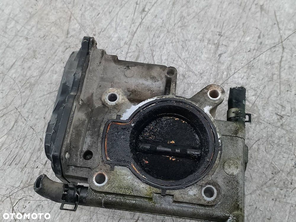 PRZEPUSTNICA MAZDA 5 I L3R413640  K4238 125000056 2.0 i 16V - 3