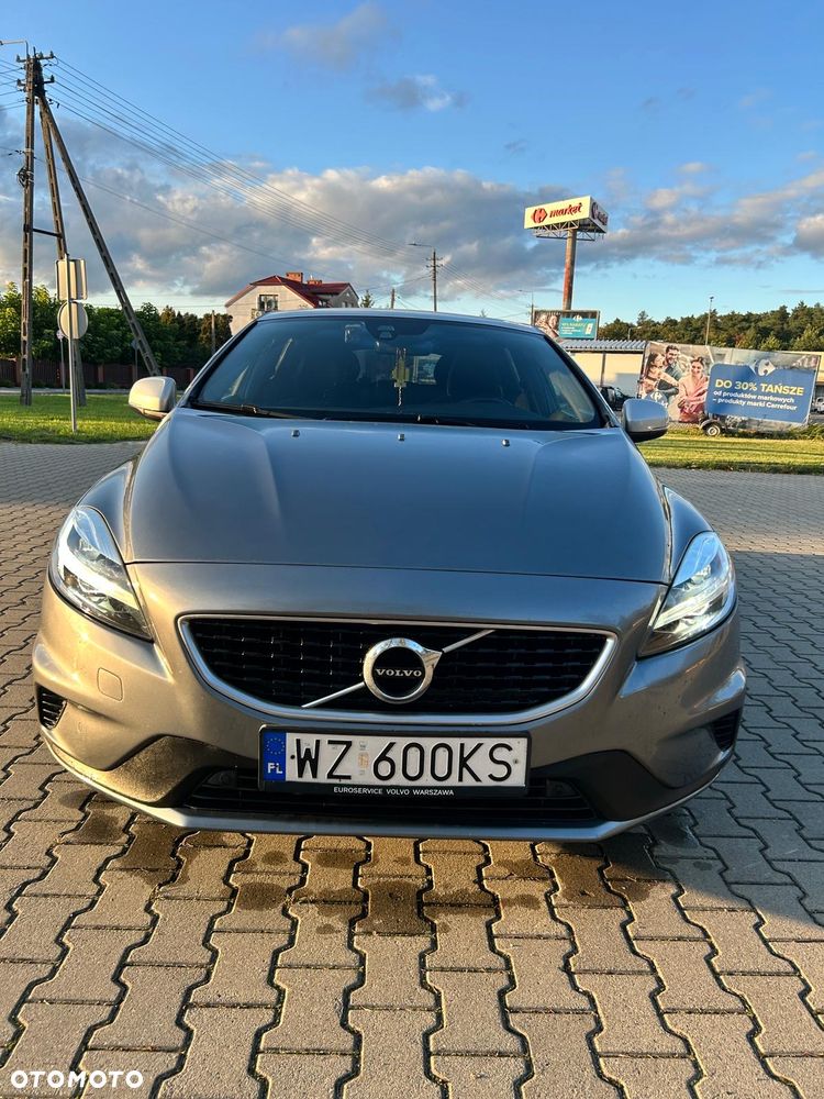 Volvo V40 T3 Drive-E R-Design Momentum - 6