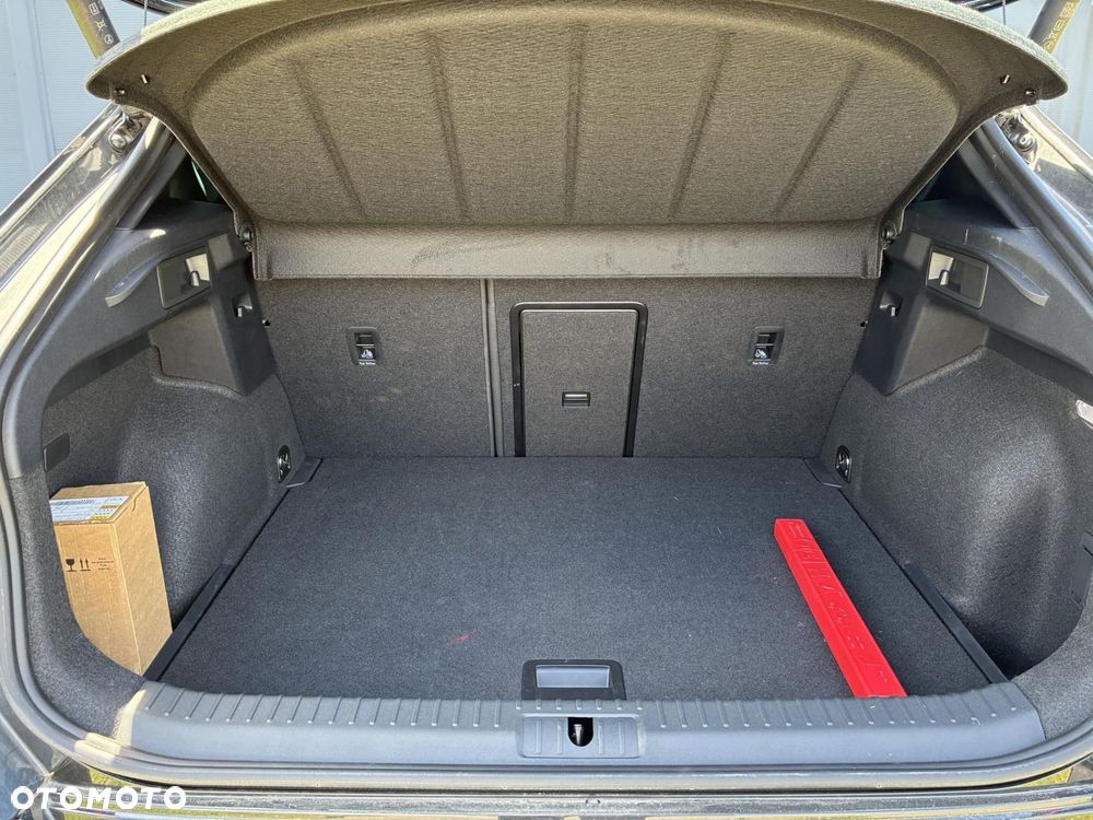Cupra Formentor 1.5 eTSI mHEV DSG - 35