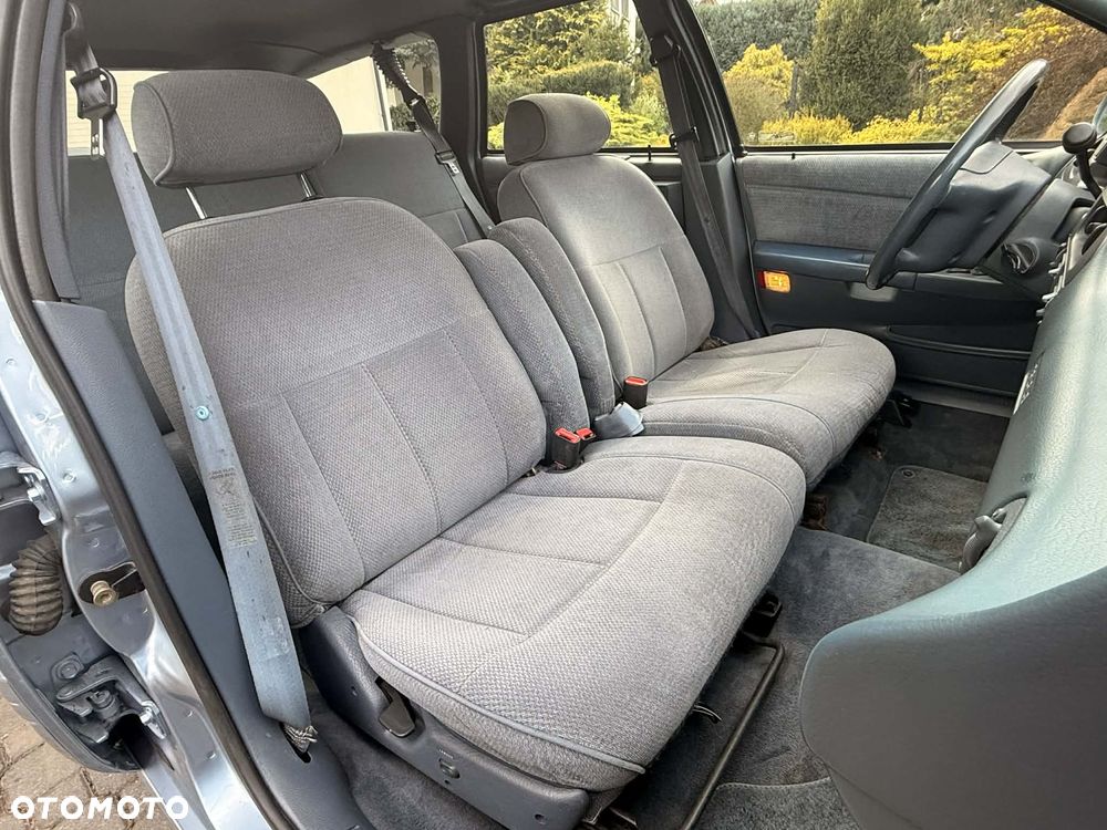 Ford Taurus Estate 3.8 LX - 12