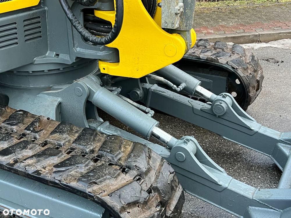 Wacker Neuson * Sprowadzona * Wacker Neuson 8003 * 3 x Ramiona * Bardzo Dobry Stan - 7
