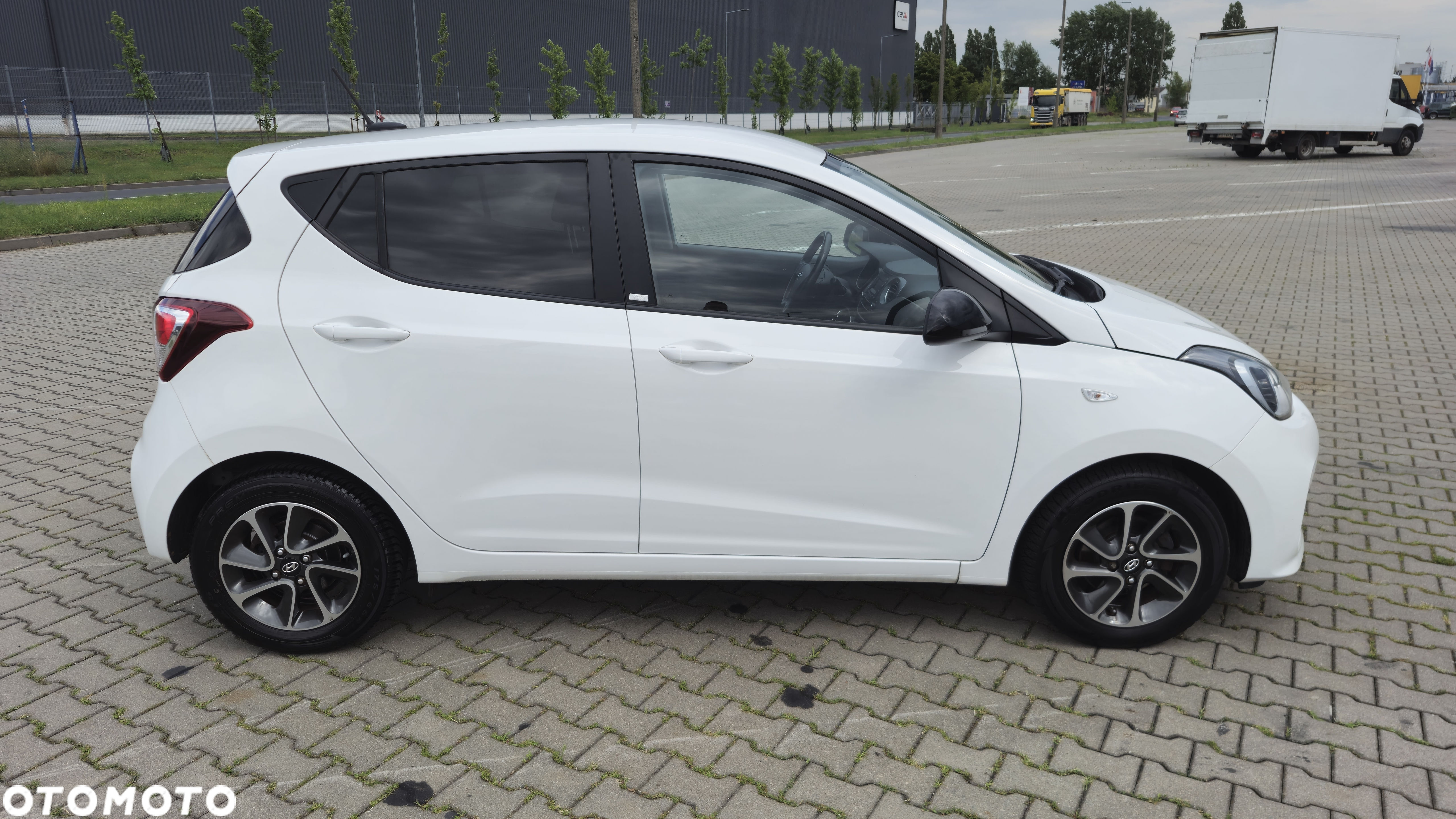 Hyundai i10 1.0 blue Pure - 5