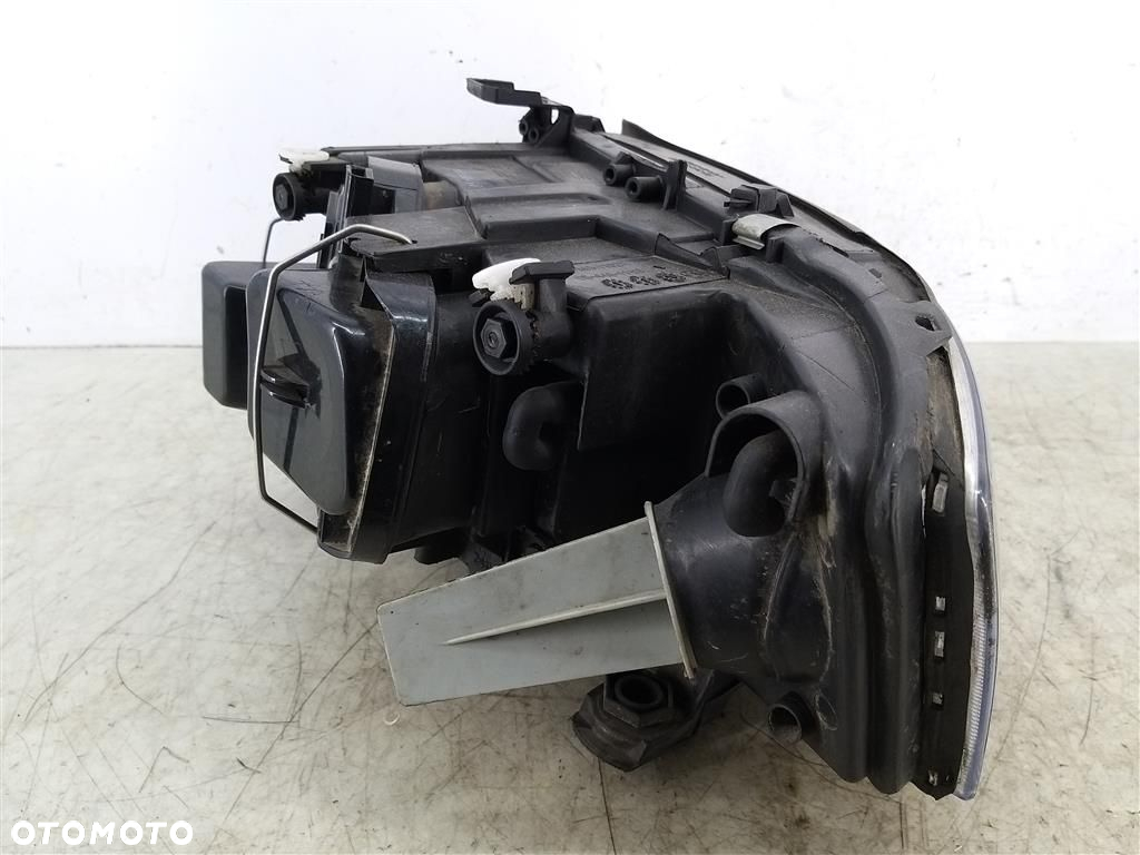Reflektor lampa przód prawa Audi A6 C5 1997-2004 SOCZEWKA - 4