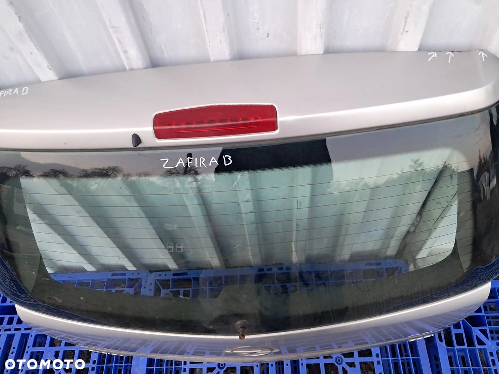 Opel Zafira B Klapa bagażnika - 3
