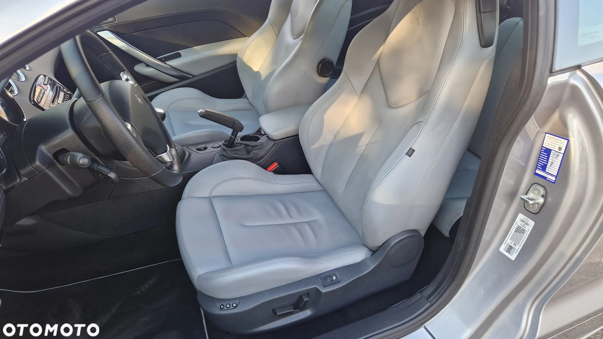 Peugeot RCZ 1.6 THP - 11