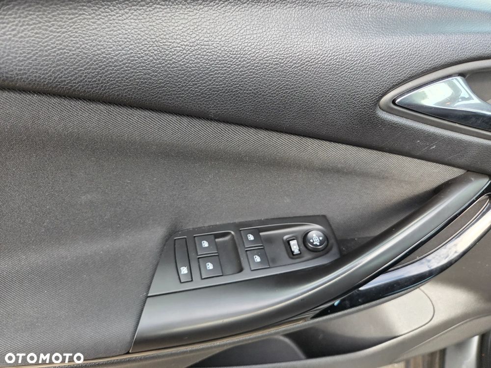 Opel Astra 1.6 CDTI Dynamic - 9