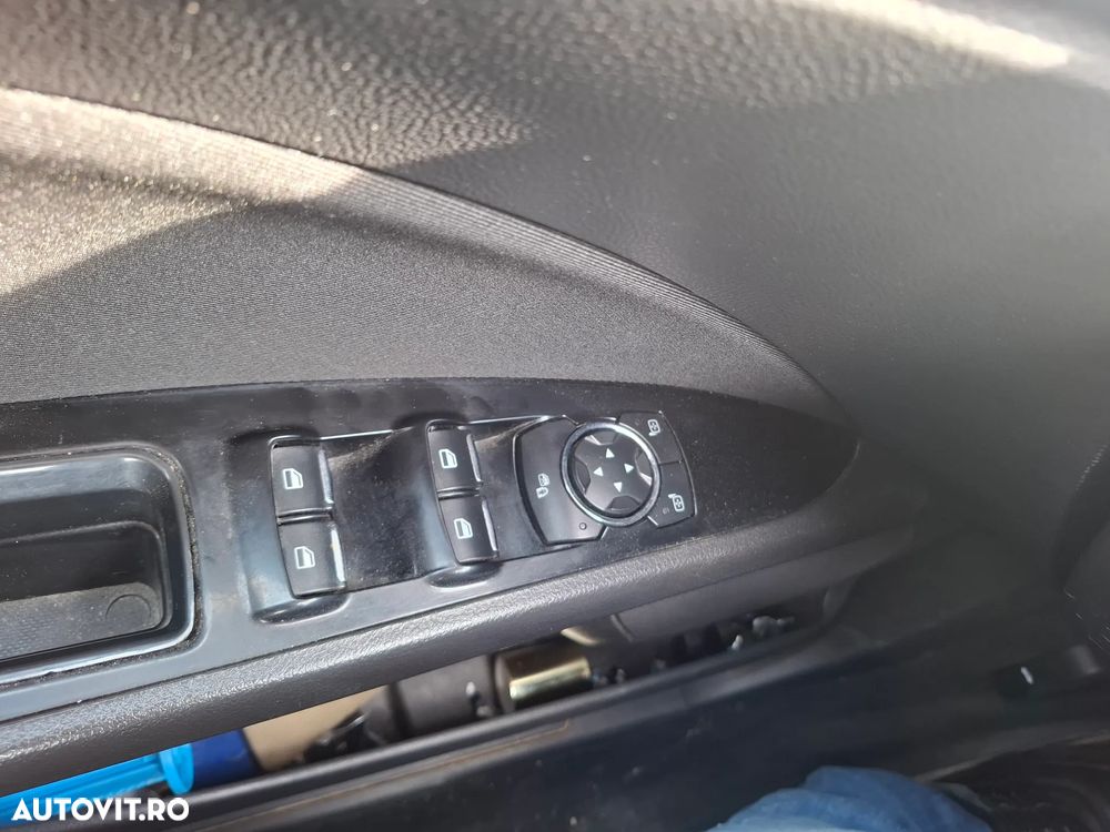 Ford Mondeo 2.0 TDCi Powershift Trend - 8