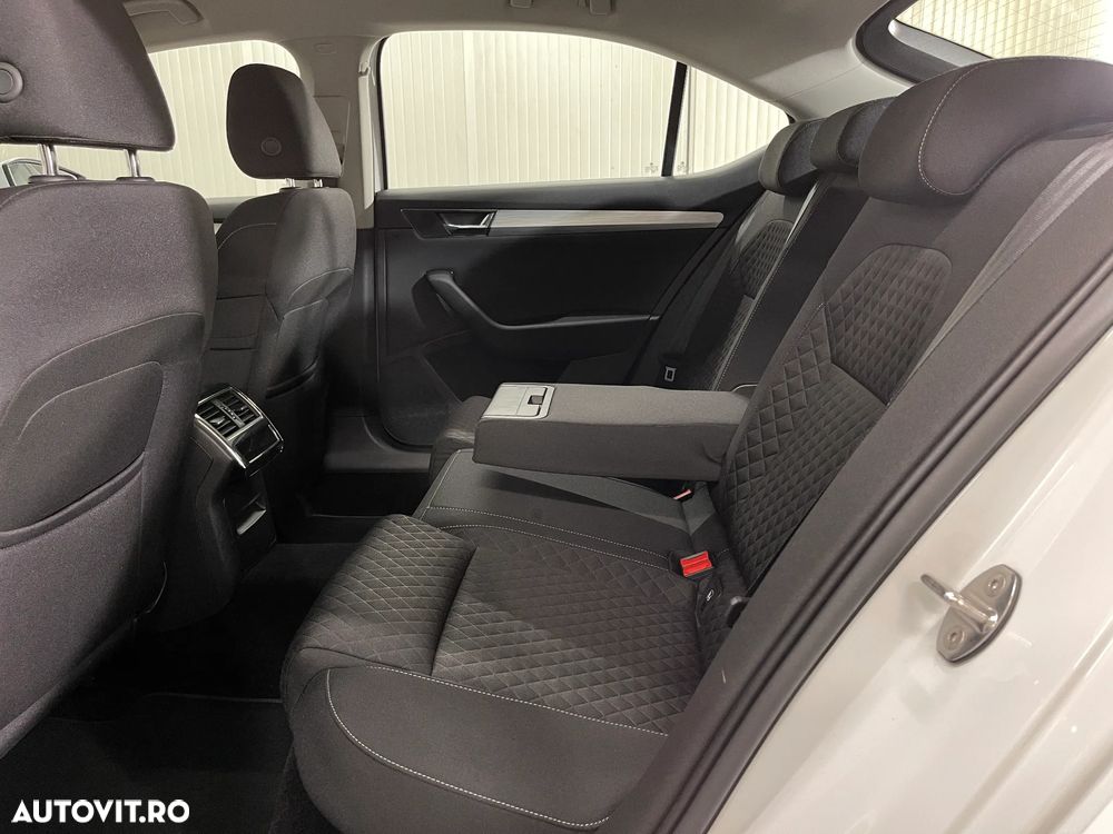 Skoda Superb 1.4 TSI PHEV Ambition - 11