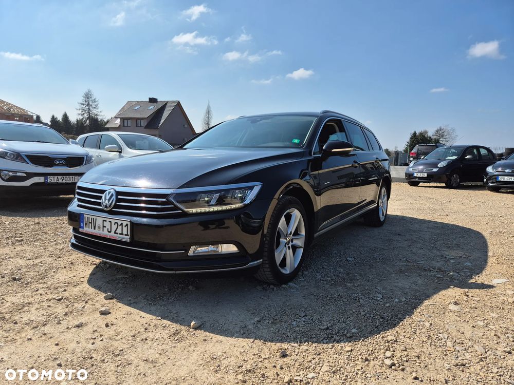 Volkswagen Passat Variant 2.0 TDI SCR DSG (BlueM Tech) Comfortline - 1
