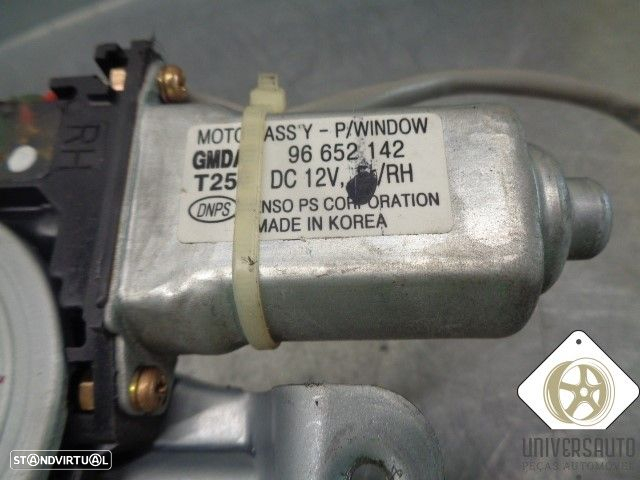 ELEVADOR DE VIDRO FRONTAL DIREITO CHEVROLET AVEO / KALOS SEDAN 2006 - 3