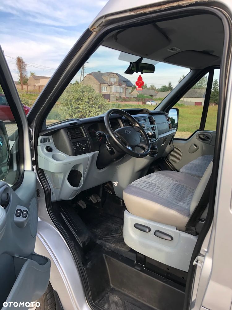 Ford Transit - 14