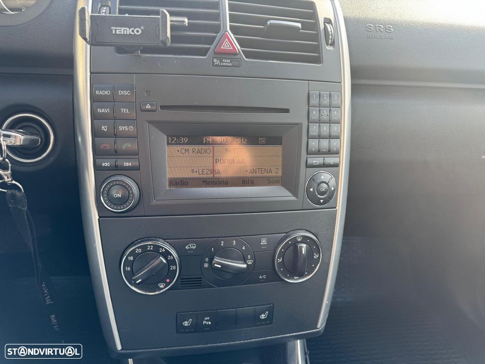 Mercedes-Benz A 180 Limousine - 9