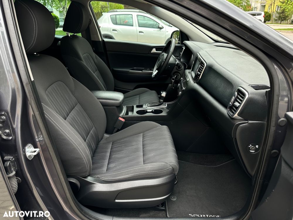 Kia Sportage 1.7 CRDI 2WD ISG Aut. Dream-Team Edition - 26
