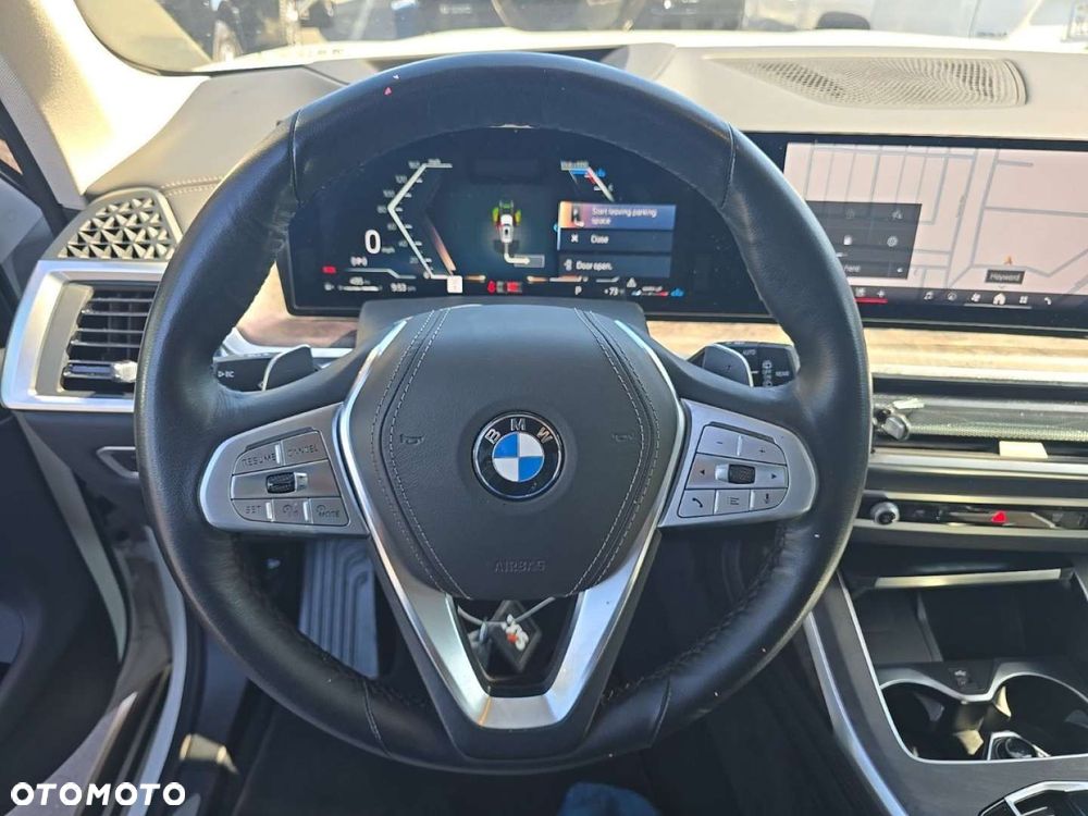BMW X7 - 10
