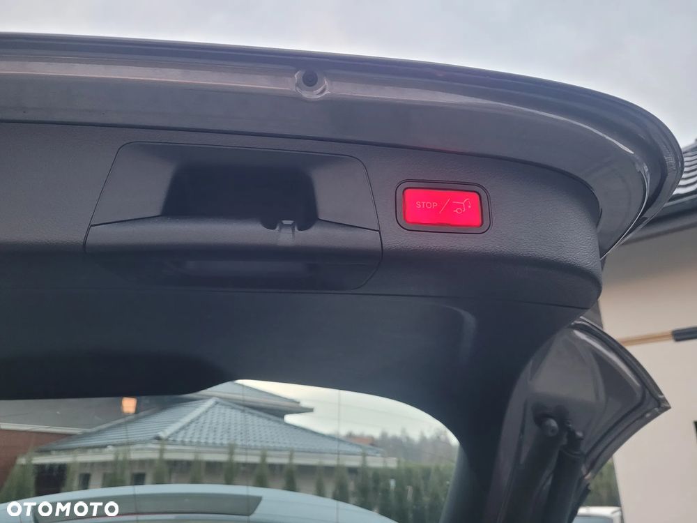 Mercedes-Benz GLA 250e Edition 1 - 19