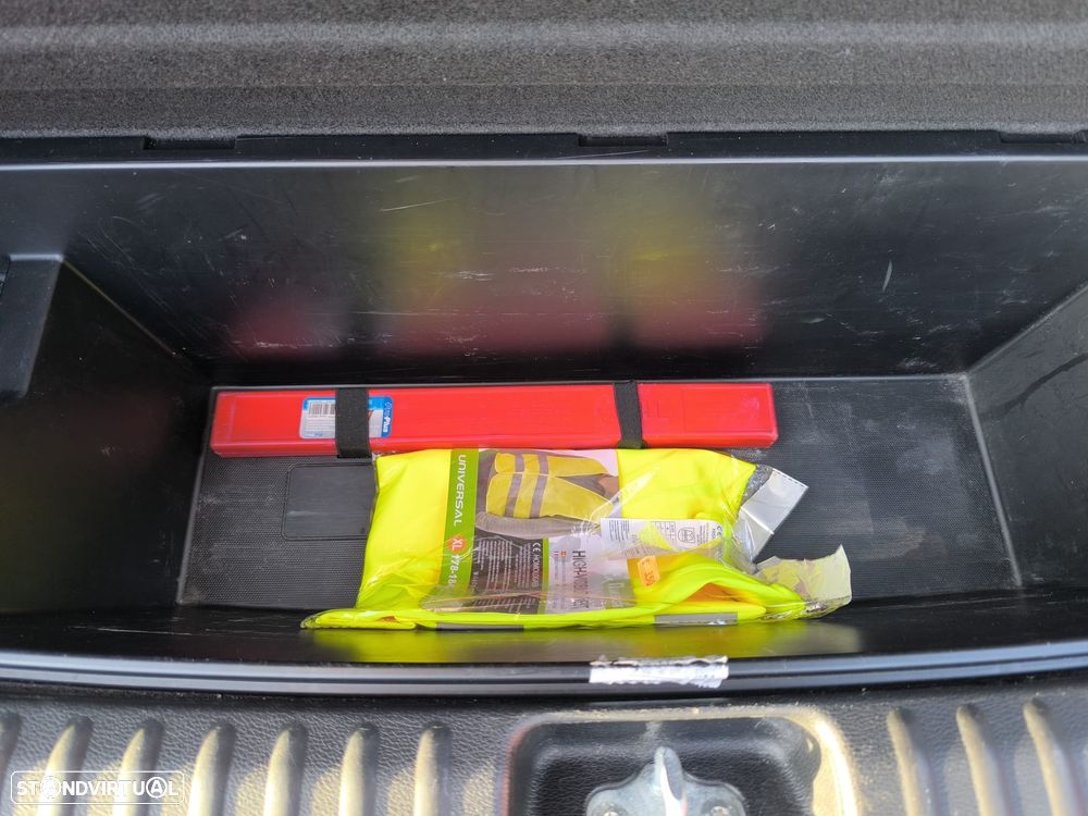 Kia Ceed 1.6 CRDi GT Line 7DCT - 58