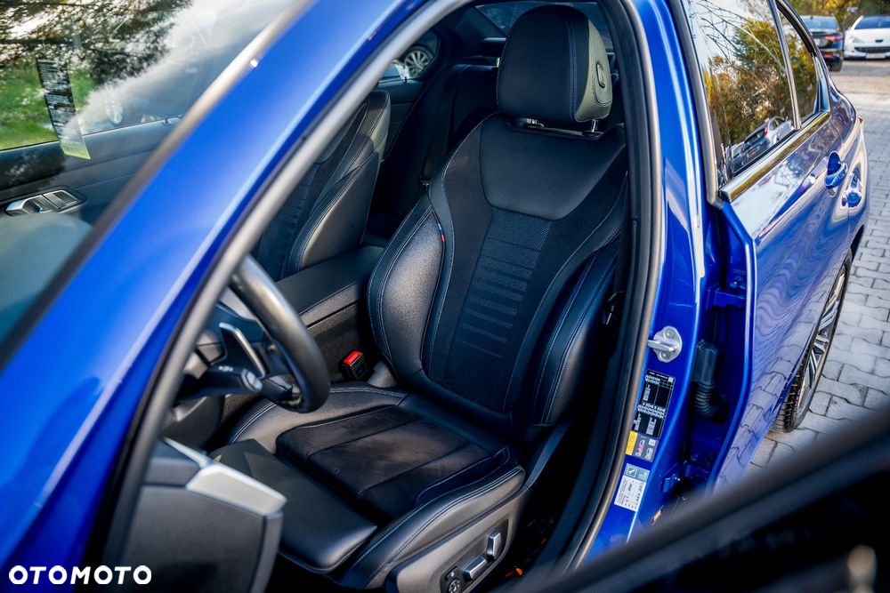 BMW Seria 3 - 12