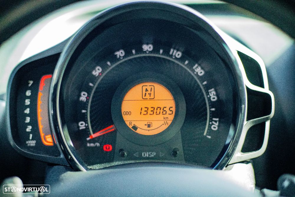 Toyota Aygo x-shift x-play Team Deutschland - 6