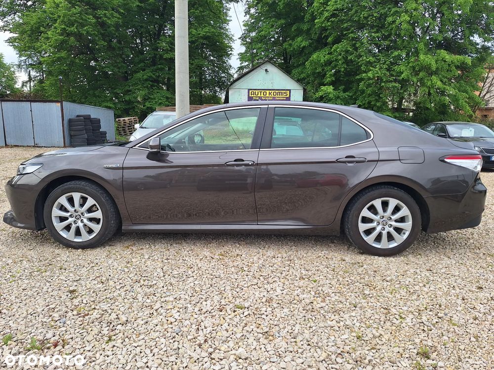Toyota Camry 2.5 Hybrid Comfort CVT - 5
