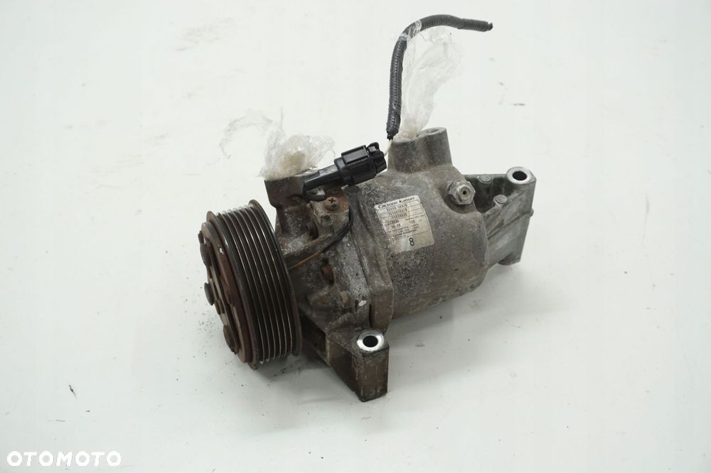 NISSAN JUKE F15 SPRĘŻARKA KLIMATYZACJI 1.6 16V 92600-1KA1B - 1