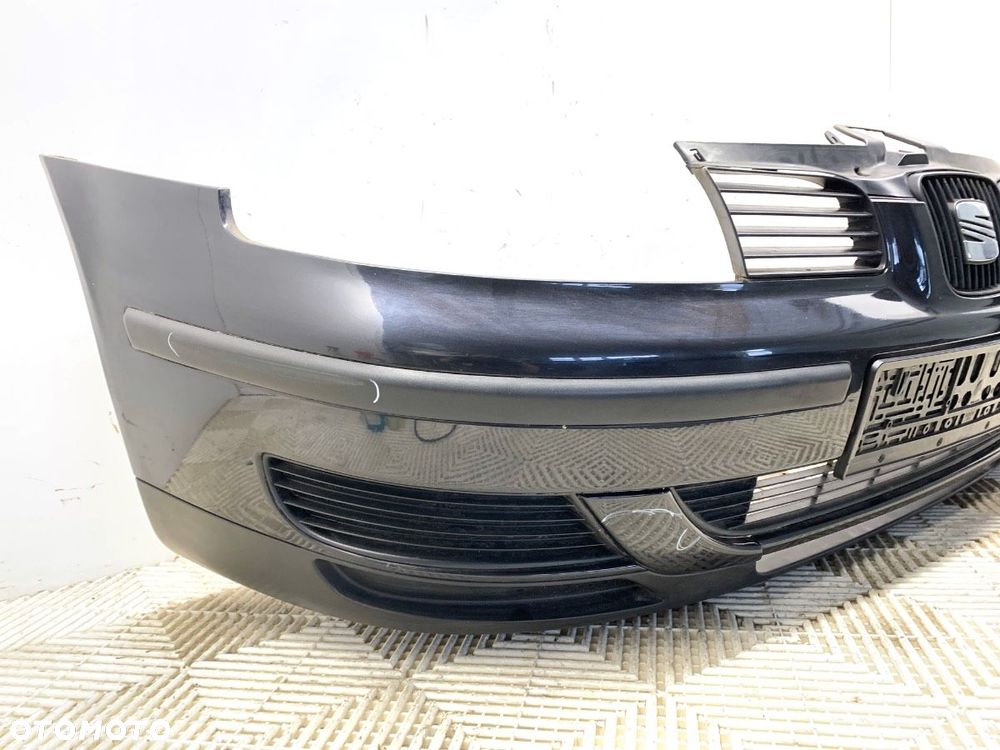 ZDERZAK PRZÓD KOMPLETNY  SEAT LEON (1M1) 1999 - 2006 1.6 16 V 77 kW [105 KM] benzyna 2000 - 2006 - 7