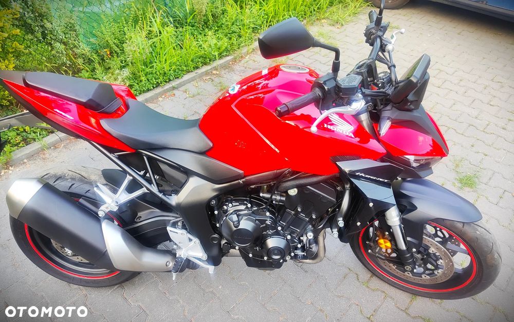 Honda Hornet - 4