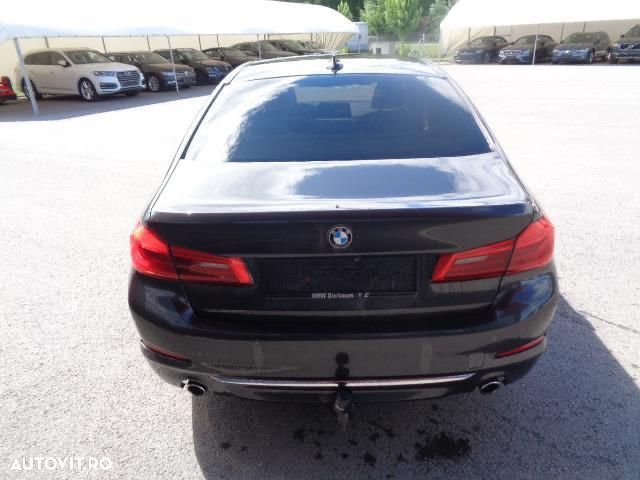 BMW Seria 5 530d xDrive AT - 3