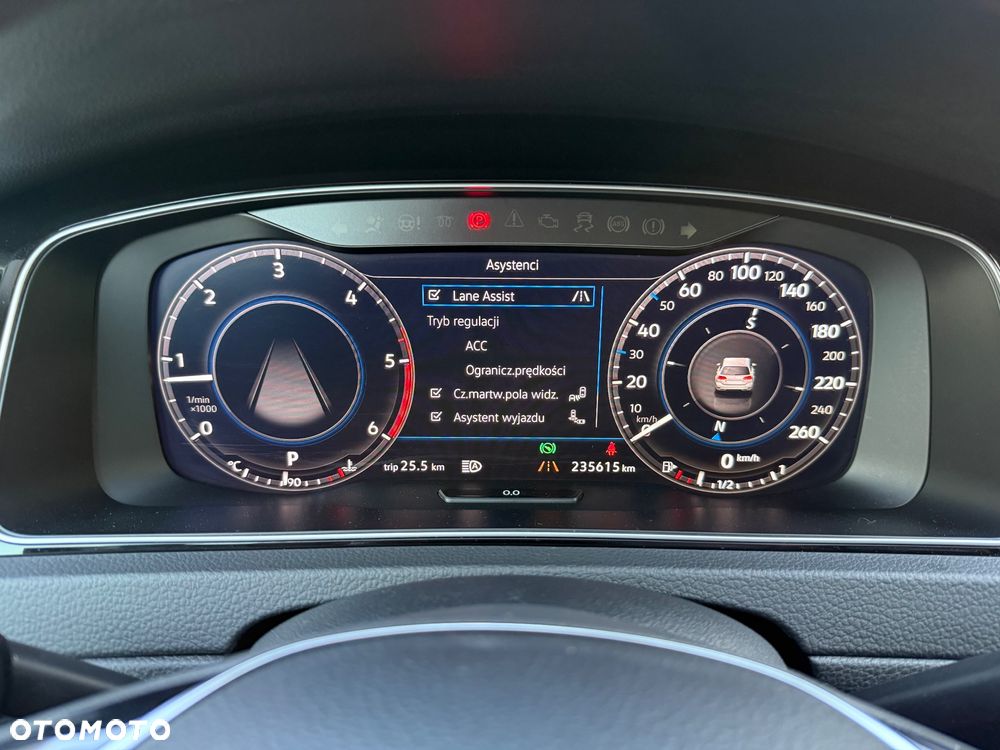 Volkswagen Golf 1.6 TDI SCR DSG IQ.DRIVE - 37