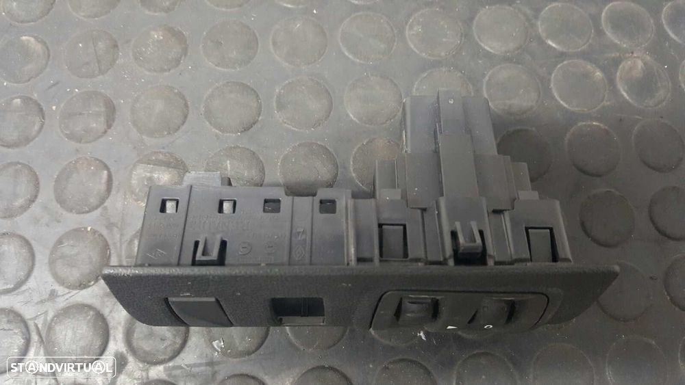 CONTROLE DE AJUSTE DE LUZES RENAULT MEGANE III BERLINA 5 P TOMTOM EDITION - 7