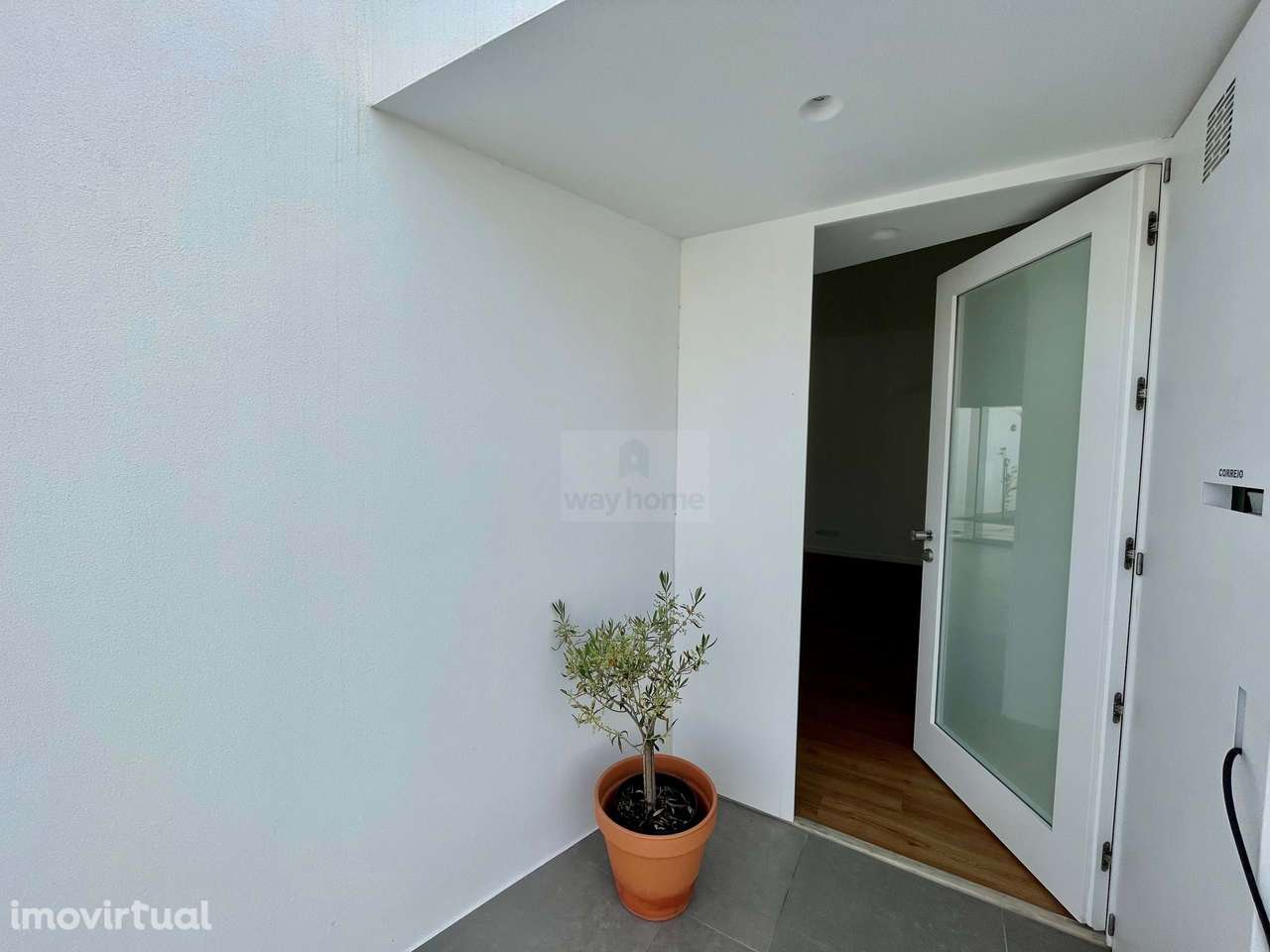 Moradia T2| Nova | Seixal | Lourinhã| - Grande imagem: 4/29
