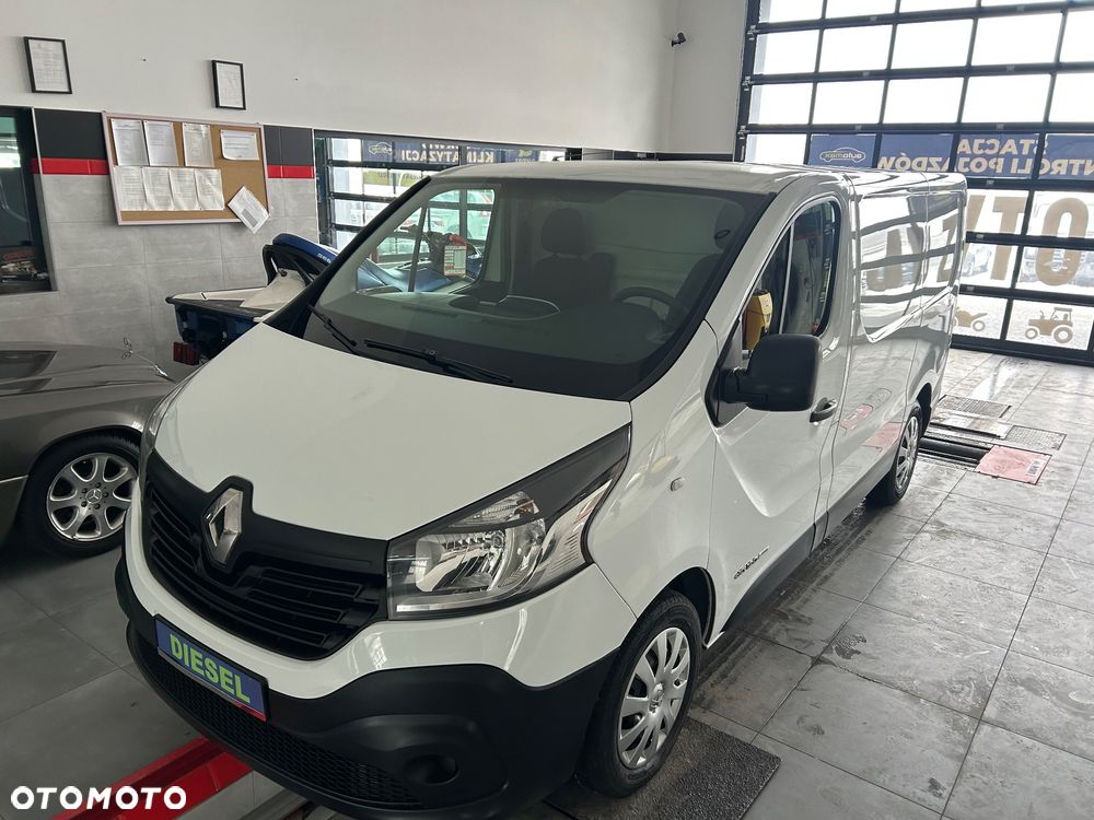 Renault Trafic - 2