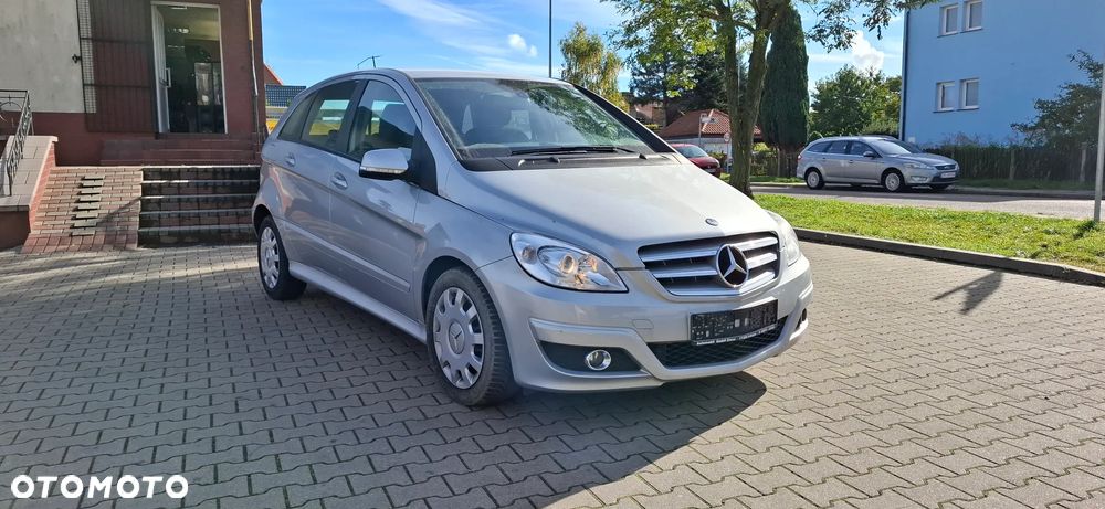 Mercedes-Benz Klasa B 200 Autotronic Special Edition - 3